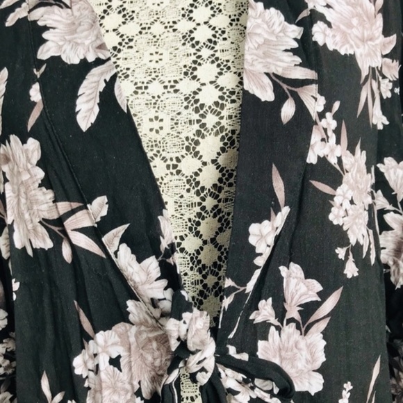 📌Spiritual Gangster Maya boho floral kimono - Picture 3 of 7